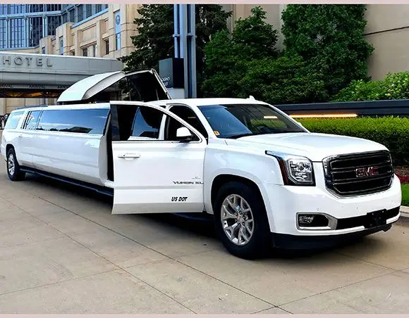 How Much Does It Cost To Rent A Limousine 10 How Much Does It Cost to Rent a Limo?